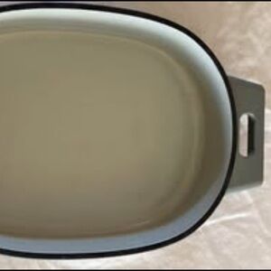Pampered Chef Casserole Dish